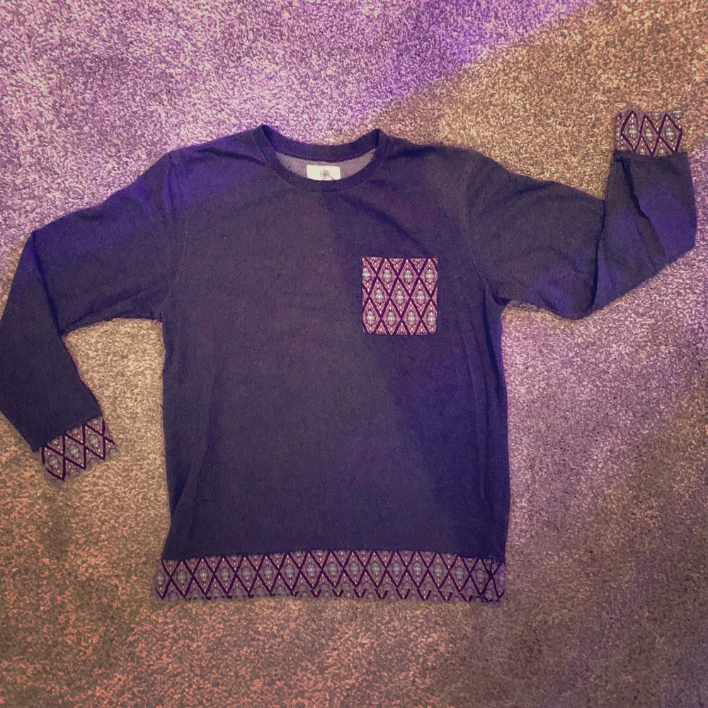 Charcoal w/ abstract pocket / trim drop tail
